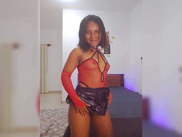 VanillaPearl live cam on BongaCams