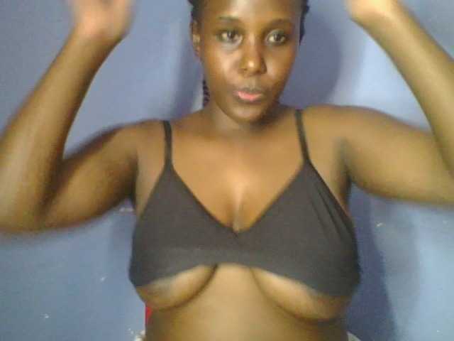 Nice-booby live cam on BongaCams