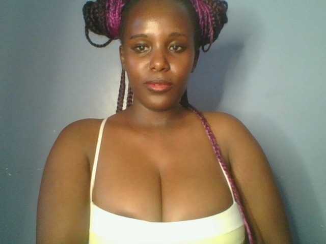 Nice-booby live cam on BongaCams