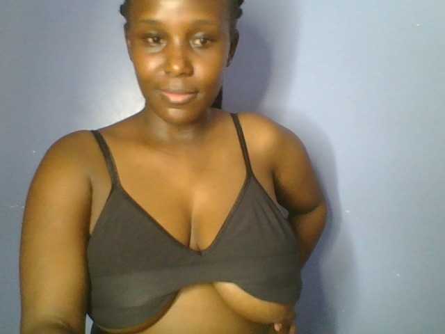 Nice-booby live cam on BongaCams