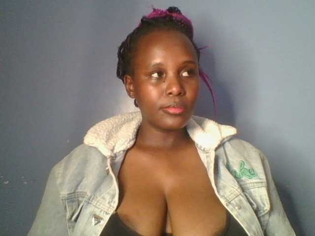 Nice-booby live cam on BongaCams