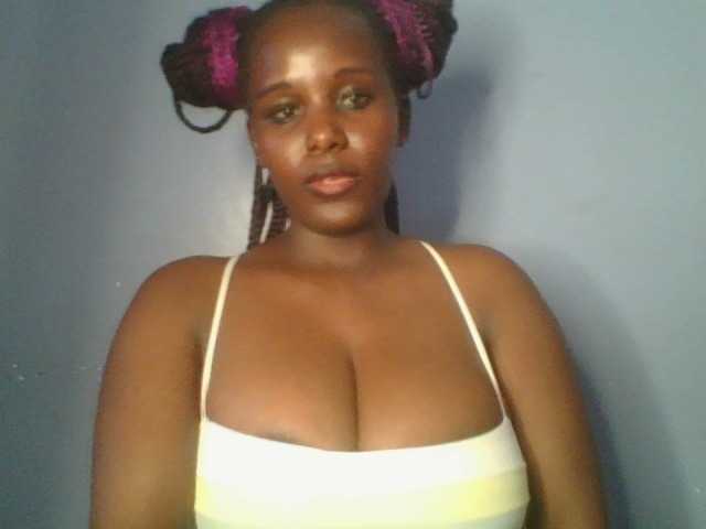 Nice-booby live cam on BongaCams
