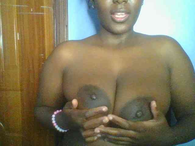 Nice-booby webcam