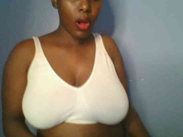 Nice-booby webcam