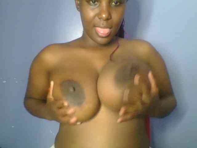 Nice-booby webcam