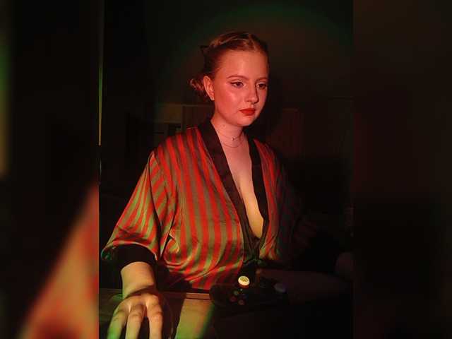Somnolent-Horrns live cam on BongaCams
