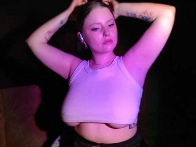 Somnolent-Horrns live cam on BongaCams