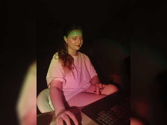 Somnolent-Horrns live cam on BongaCams