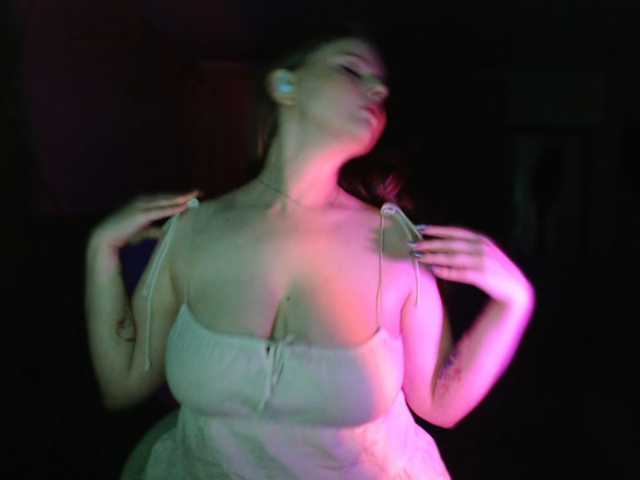 Somnolent-Horrns live cam on BongaCams