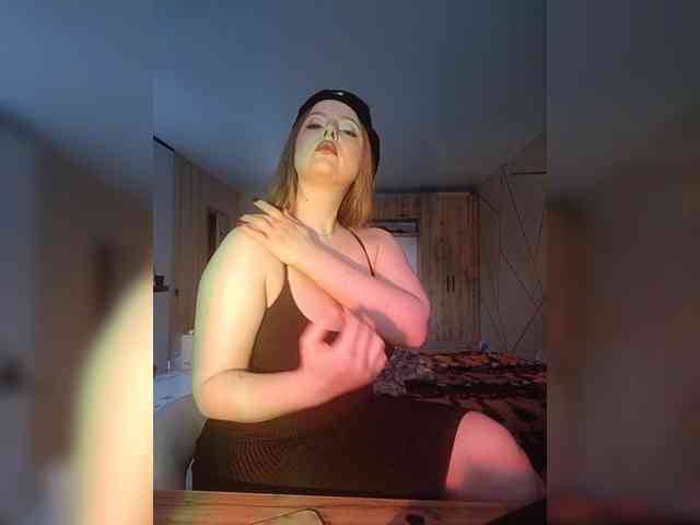 Somnolent-Horrns webcam