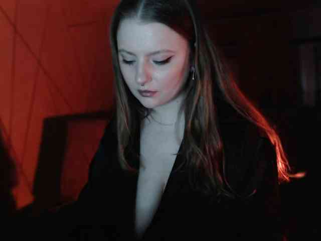Somnolent-Horrns webcam
