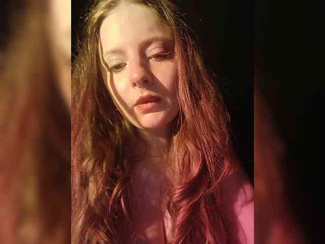 Somnolent-Horrns webcam
