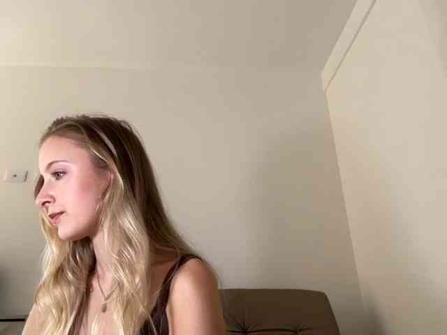 ellykeyofficial ellykeyofficial