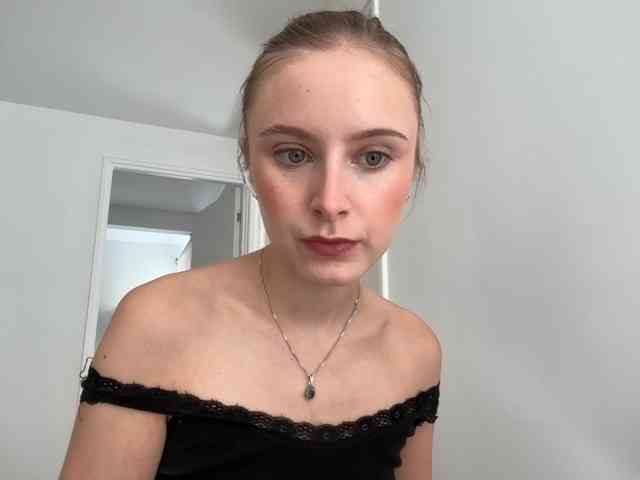ellykeyofficial