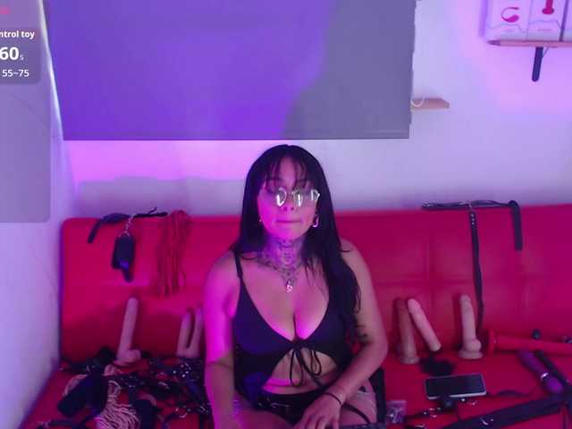 VakreFreya live cam on BongaCams