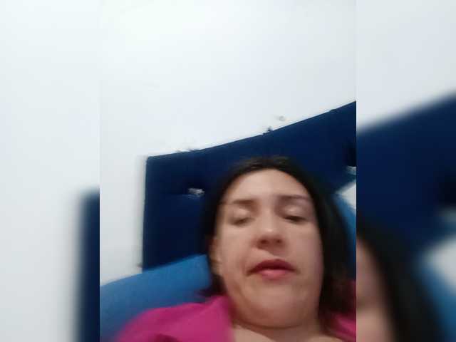Princessbella93 live cam on BongaCams