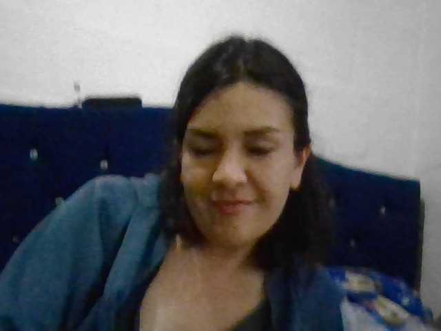 Princessbella93 live cam on BongaCams