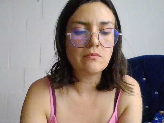 Princessbella93 live cam on BongaCams
