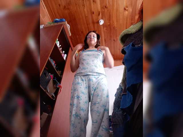 Princessbella93 live cam on BongaCams