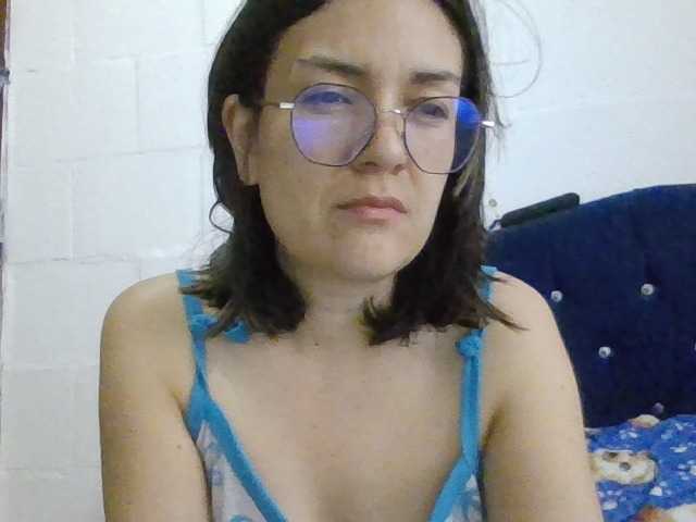 Princessbella93 live cam preview