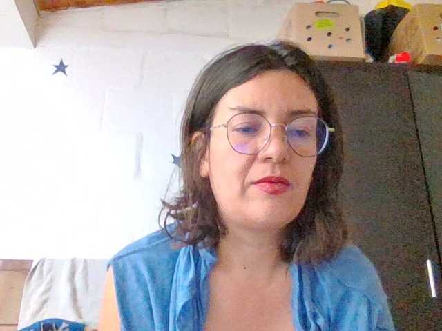 Princessbella93 live cam preview