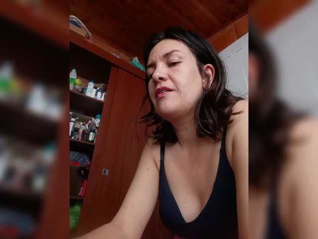 Princessbella93 live cam on BongaCams