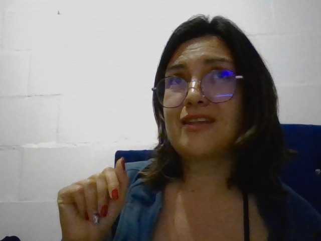 Princessbella93 live cam preview