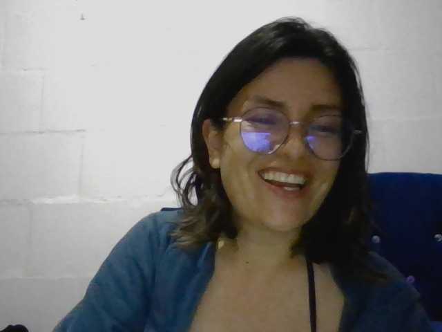 Princessbella93 live cam preview