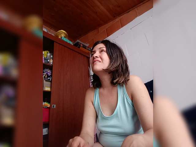 Princessbella93 live cam preview