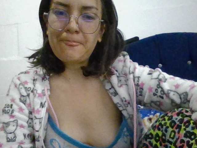 Princessbella93 live cam preview