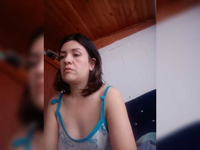 Princessbella93 live cam on BongaCams
