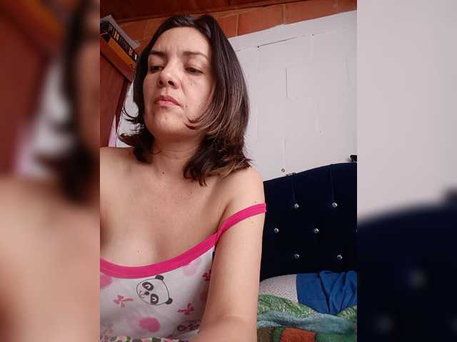 Princessbella93, en vivo ahora en BongaCams