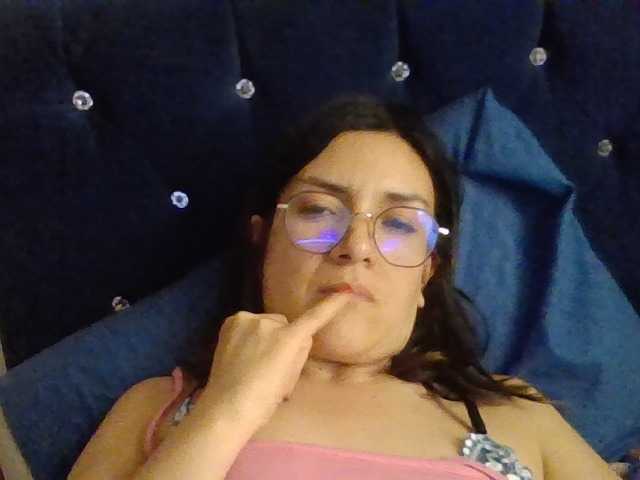 Princessbella93 live cam preview