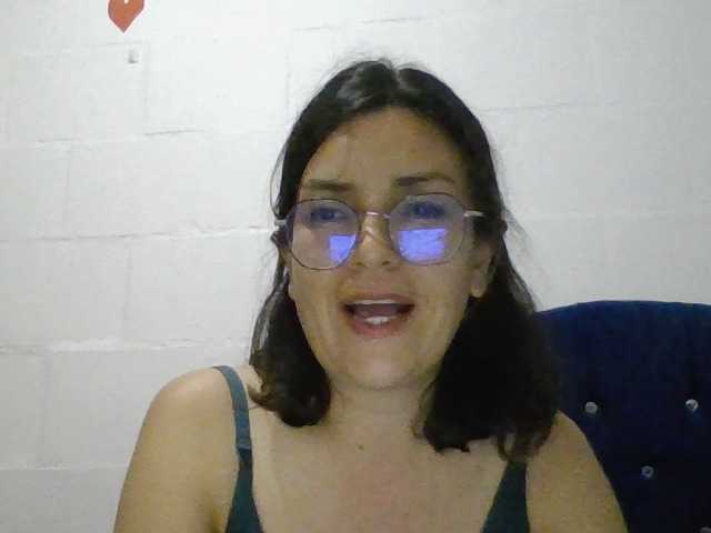 Princessbella93 live cam on BongaCams