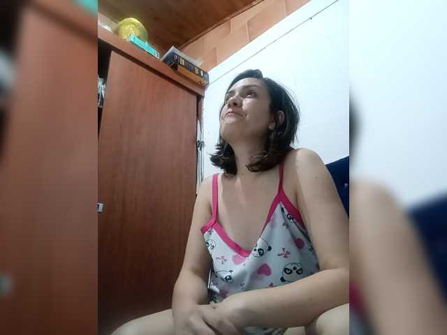 Princessbella93 live cam on BongaCams