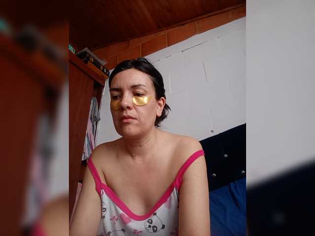 Princessbella93 live cam preview