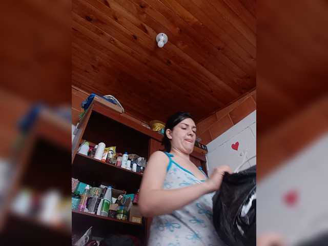 Princessbella93 live cam on BongaCams