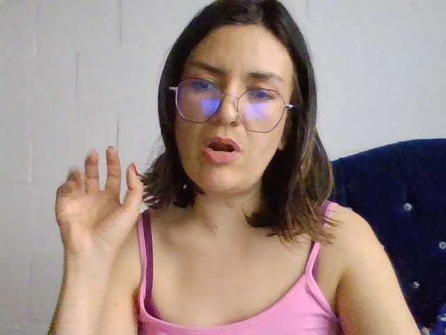Princessbella93 live cam on BongaCams