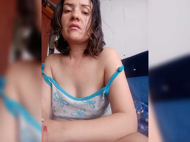 Princessbella93 live cam preview