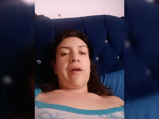 Princessbella93 live cam on BongaCams