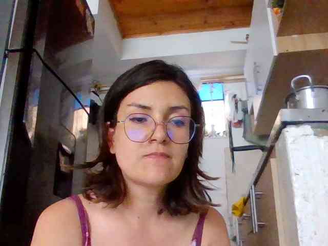 Princessbella93 webcam