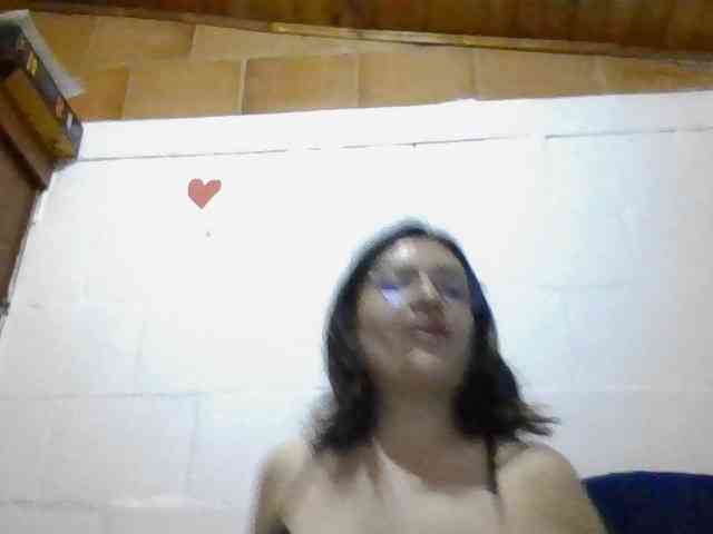 Princessbella93 webcam