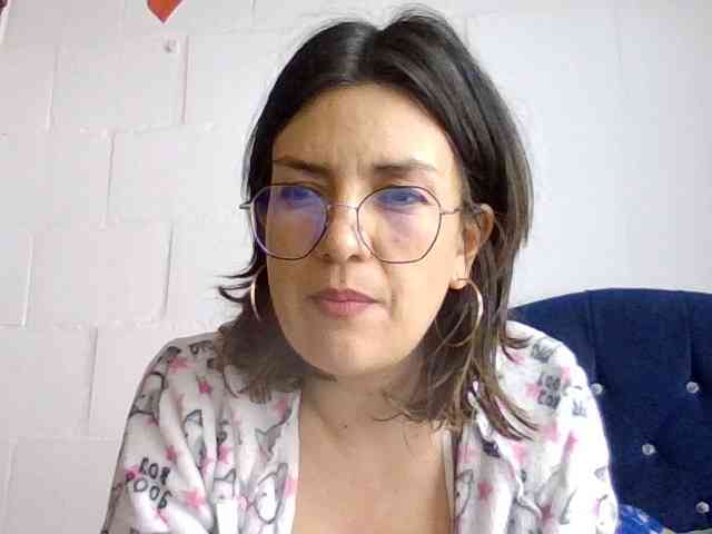 Princessbella93 webcam