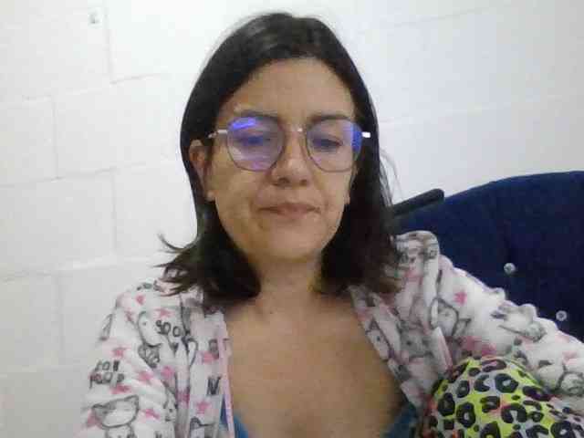 Princessbella93 webcam