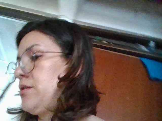 Princessbella93 webcam