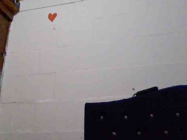 Princessbella93 webcam