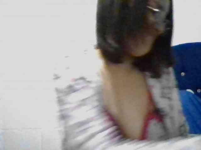 Princessbella93 webcam