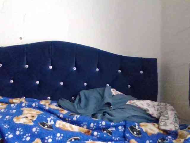 Princessbella93 webcam
