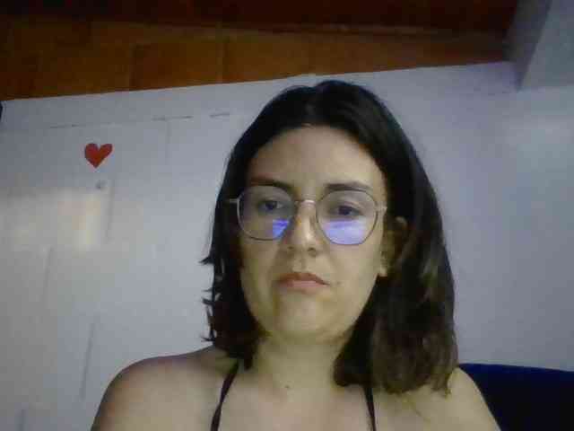 Princessbella93 webcam