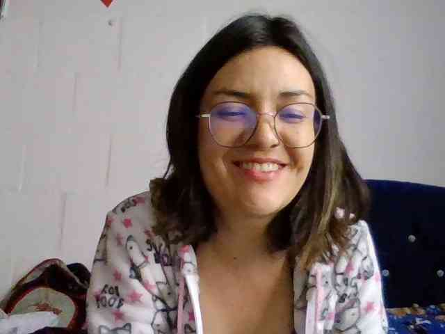 Princessbella93 webcam